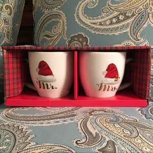 Set of Ceramic Mr. and Mrs. Santa Hat Mugs